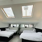 Williamson Suites - Apartment 2